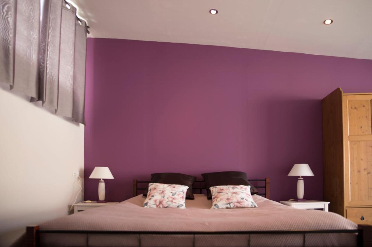 Apartment L'obrador 25 M2 - Cuisine & Terrasse - Acces Piscine